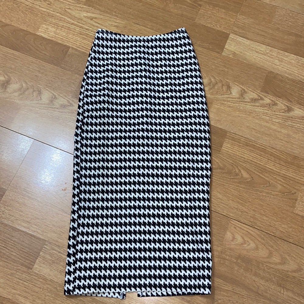 Midi skirt